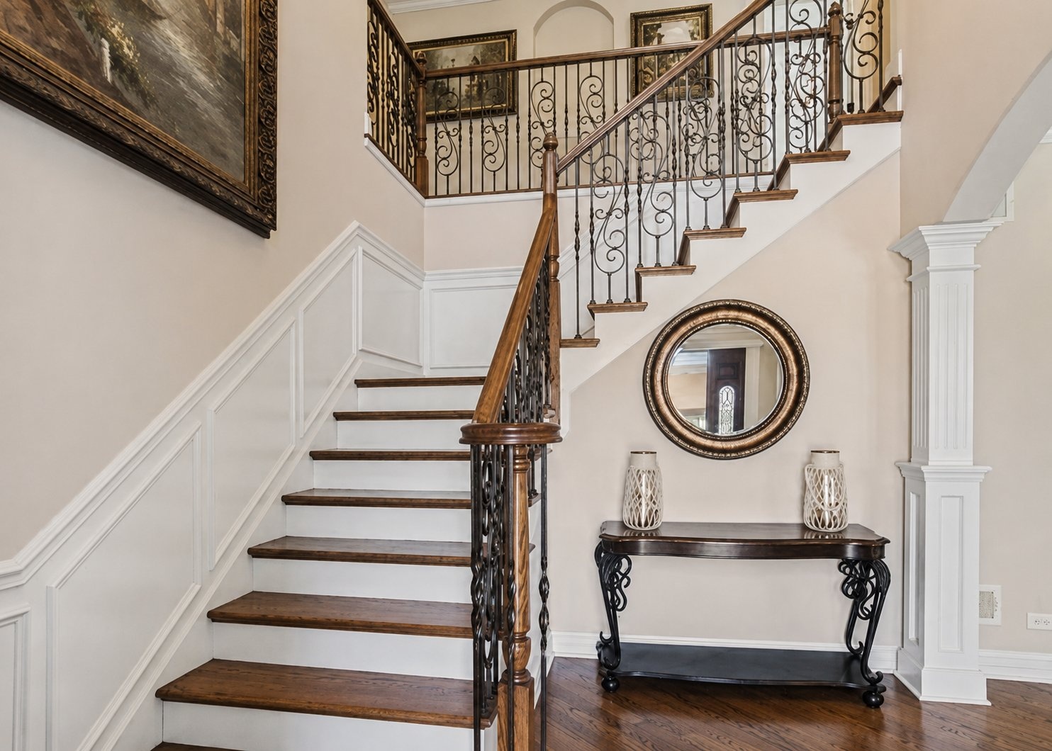 Staircase Elmhurst Before